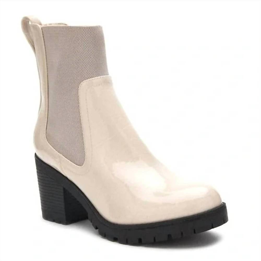 NEW COCONUTS BY MATISSE women's lane ankle boot in ivory